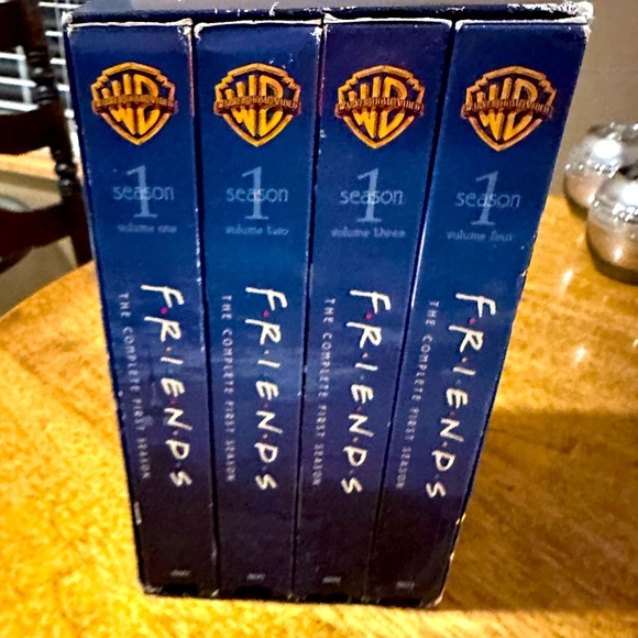 Friends VHS - Entire First Season - Picture 2 of 3